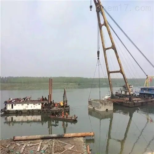 沉管施工